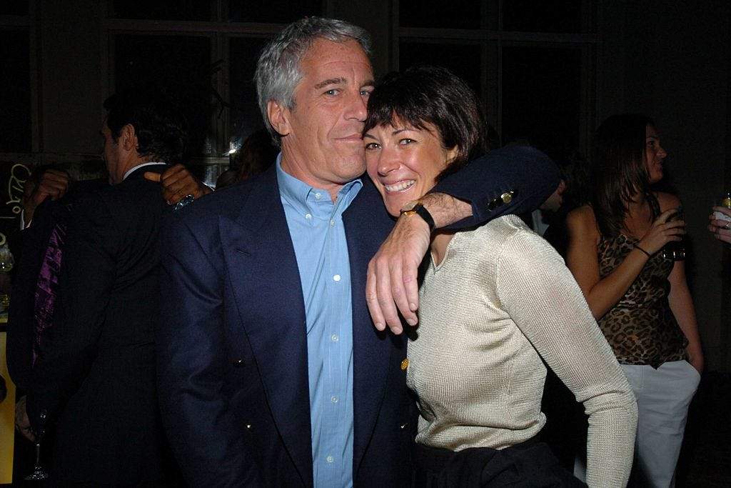 Ghislaine Maxwell The Woman Suspected Of Helping Jeffrey Epstein Run A