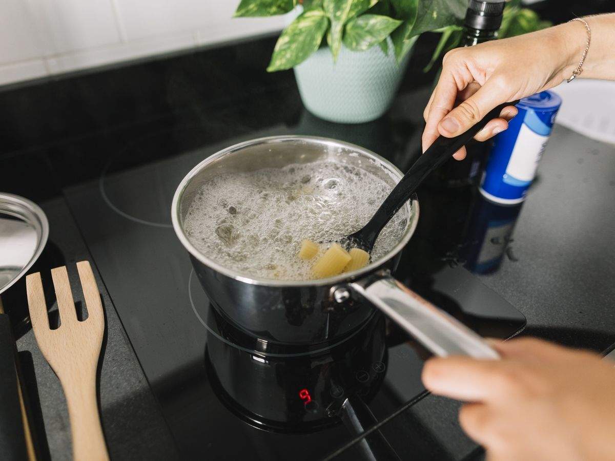 Best induction cooktop in India | Business Insider India