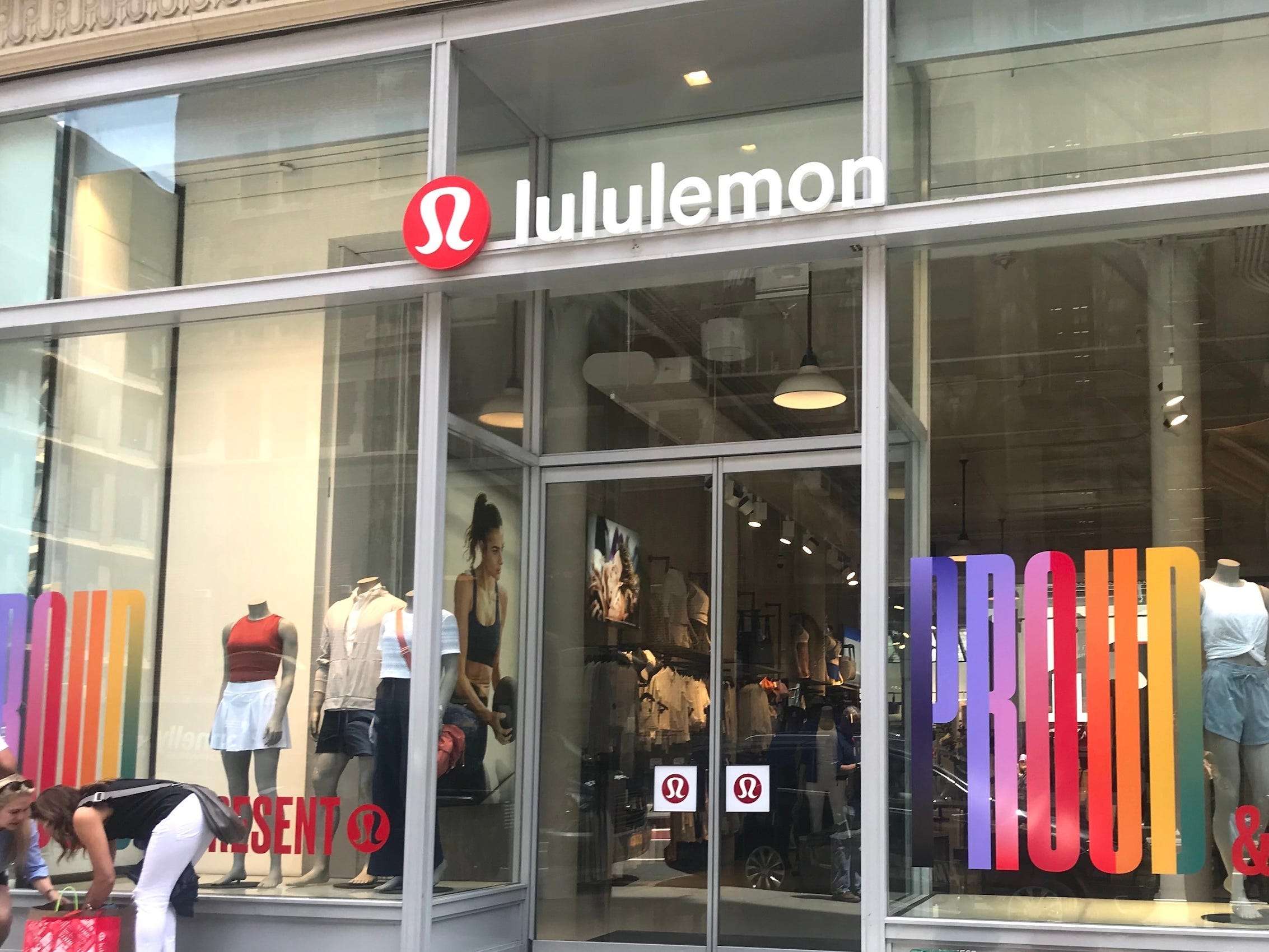 Lululemon e-commerce sales soar as the brand cashes in on the at-home ...