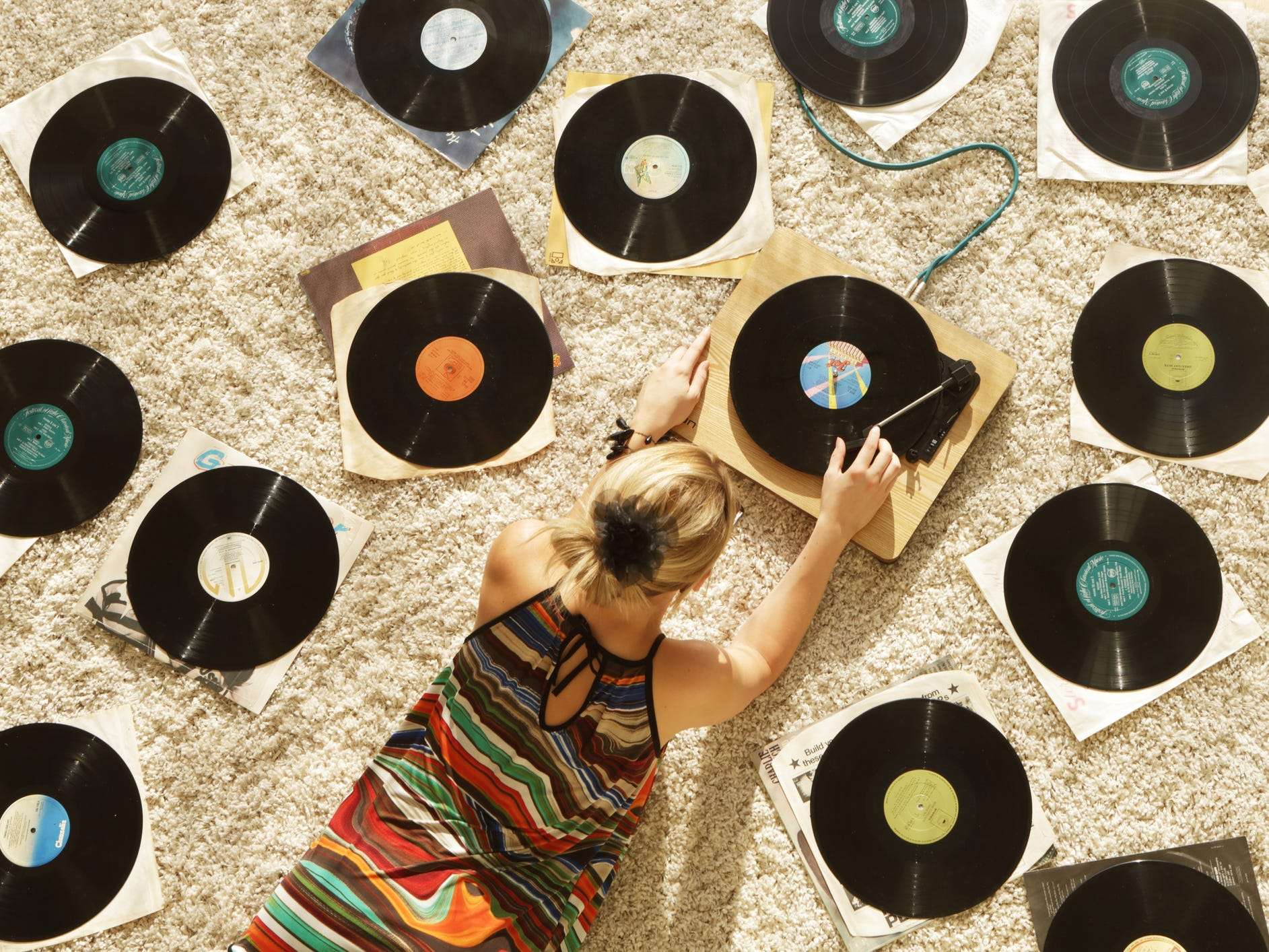 Americans Spending More on Vinyl Records Than CDs in 2020: Data