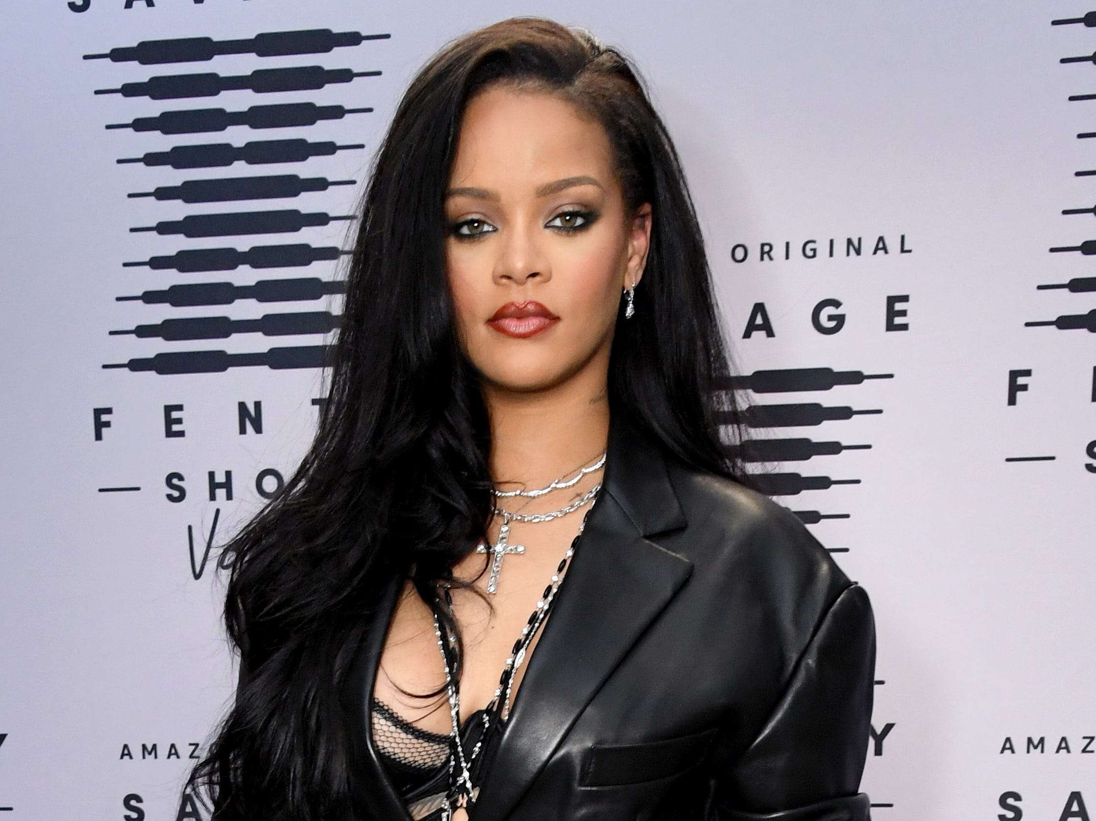 Rihanna Apologizes For Using Islamic Hadith During Savage X Fenty Show