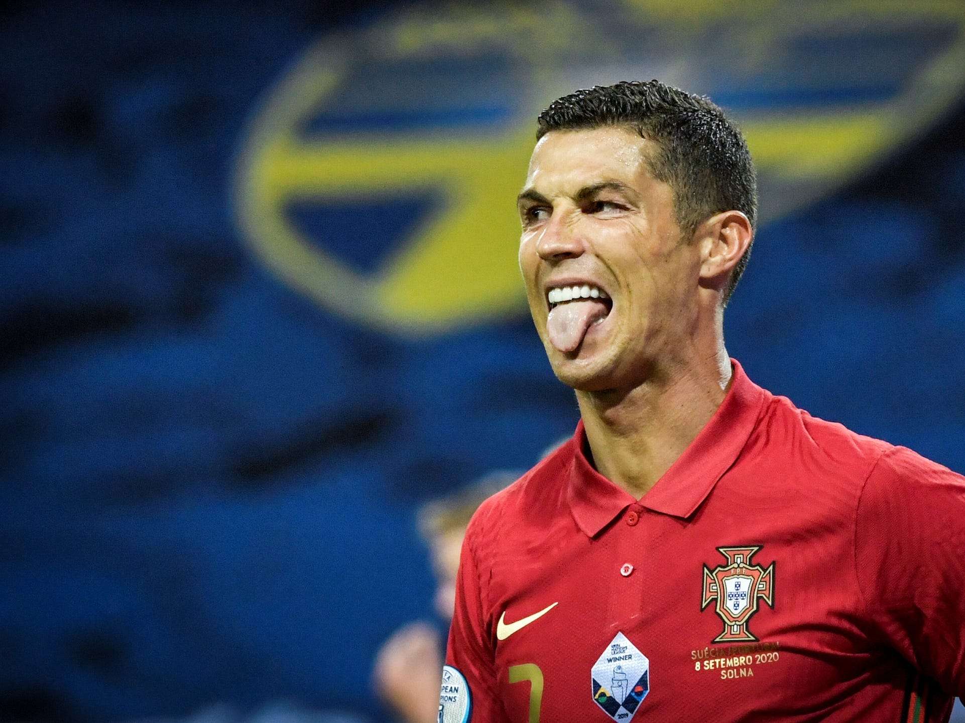 Cristiano Ronaldo eats 6 meals and takes 5 90-minute naps ...