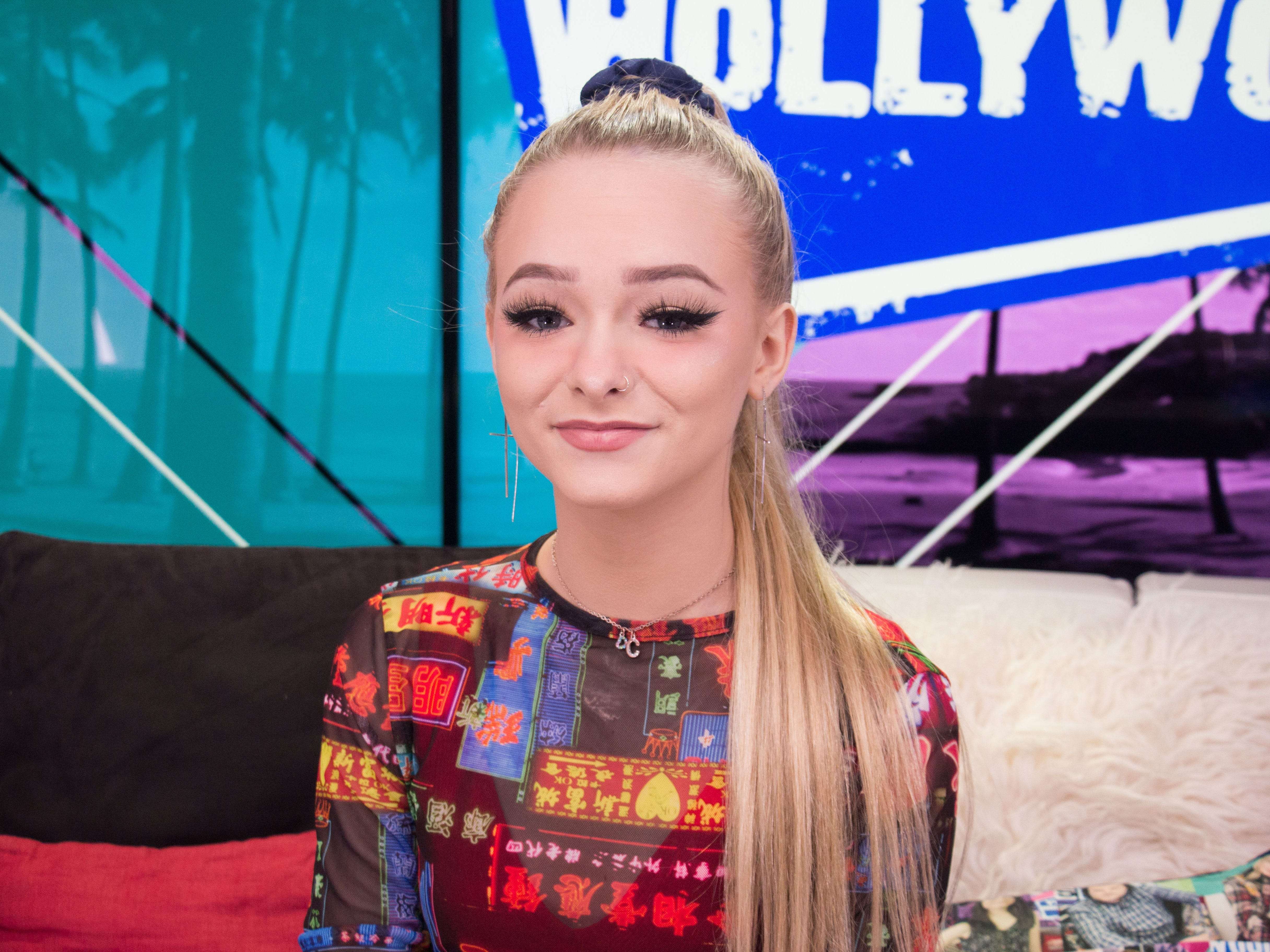 Zoe Laverne Apologizes For Kissing 13 Year Old Fan Denies Grooming Insider