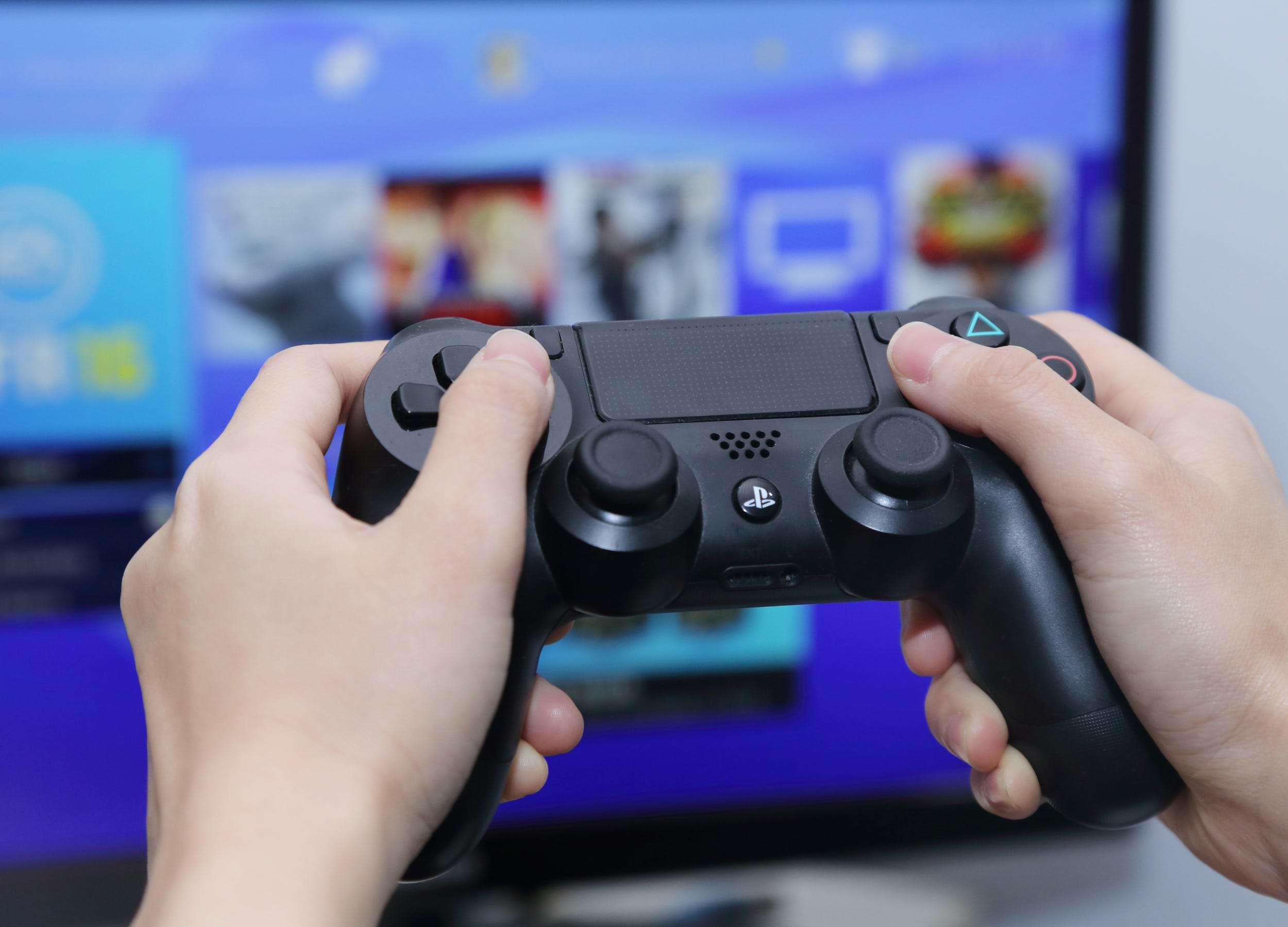 gør det fladt Mountaineer Egetræ How to deactivate your primary PS4 console from Sony's website, so you can  set a new PS4 as your primary device | Business Insider India