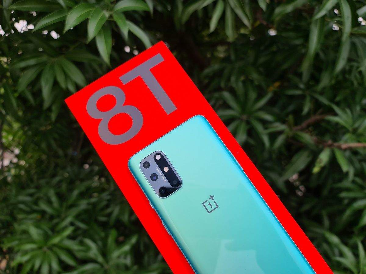 Oneplus 8t Review Refined Flagship Experience At Mid Range Price Business Insider India