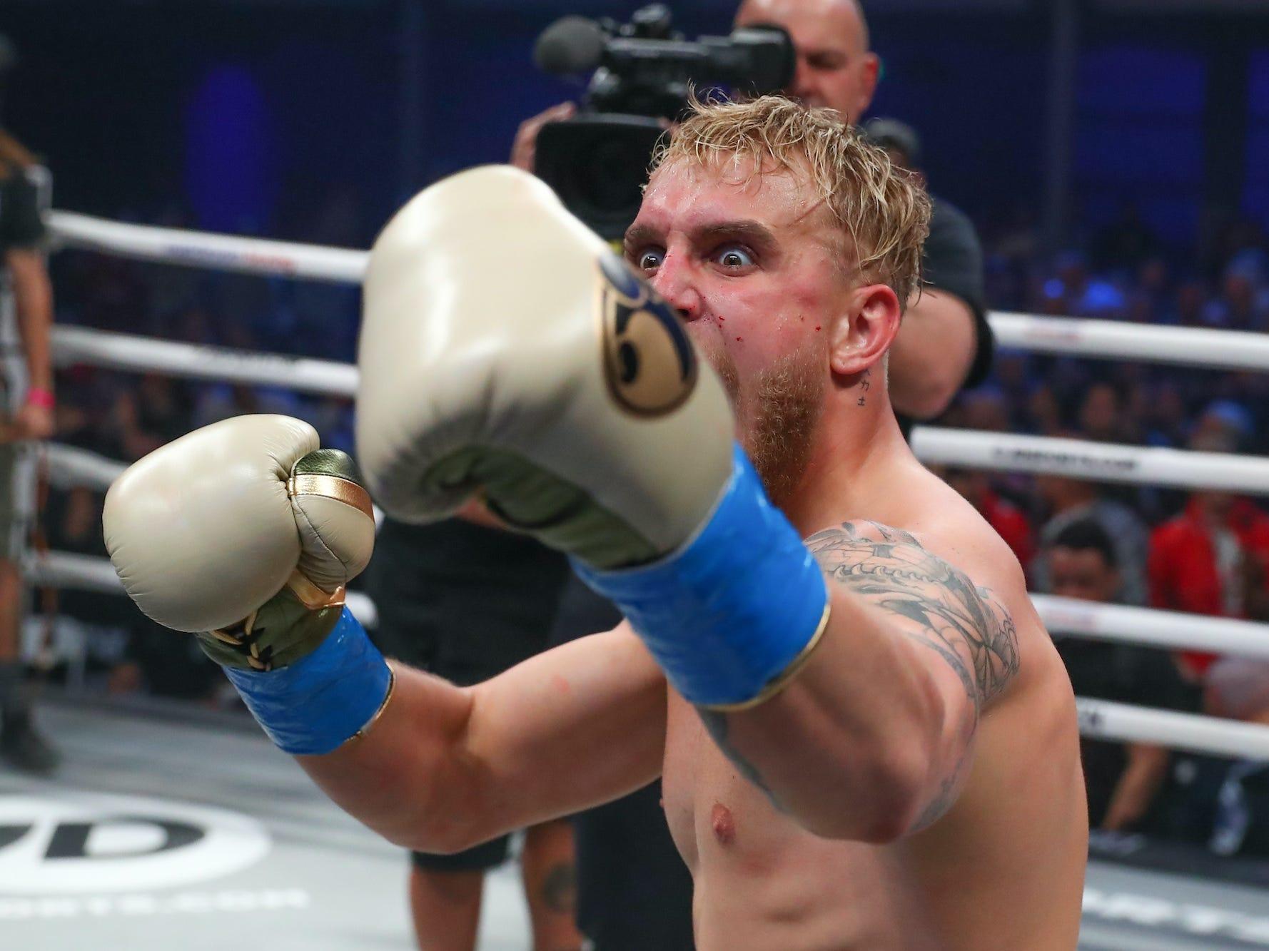 The best memes about Jake Paul's knockout fight with Nate Robinson ...