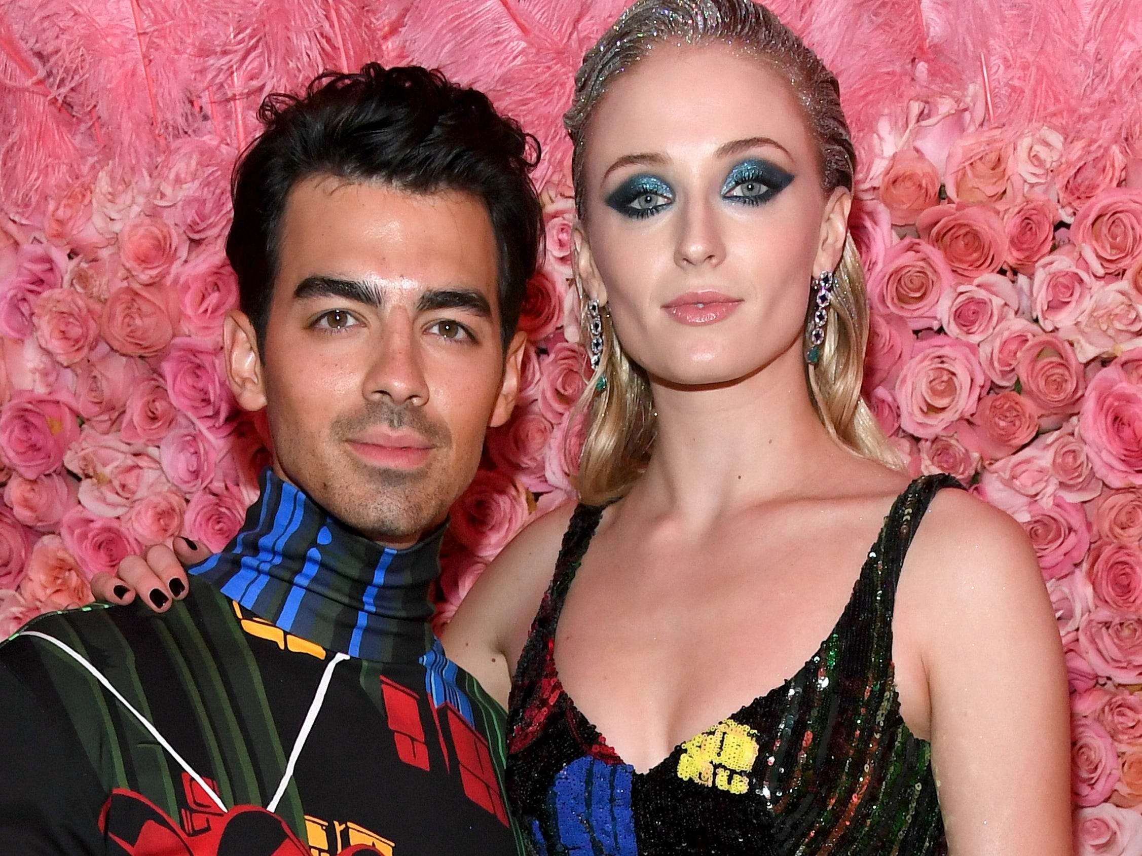 Sophie Turner shares a never-before-seen photo with Joe Jonas from her pregnancy