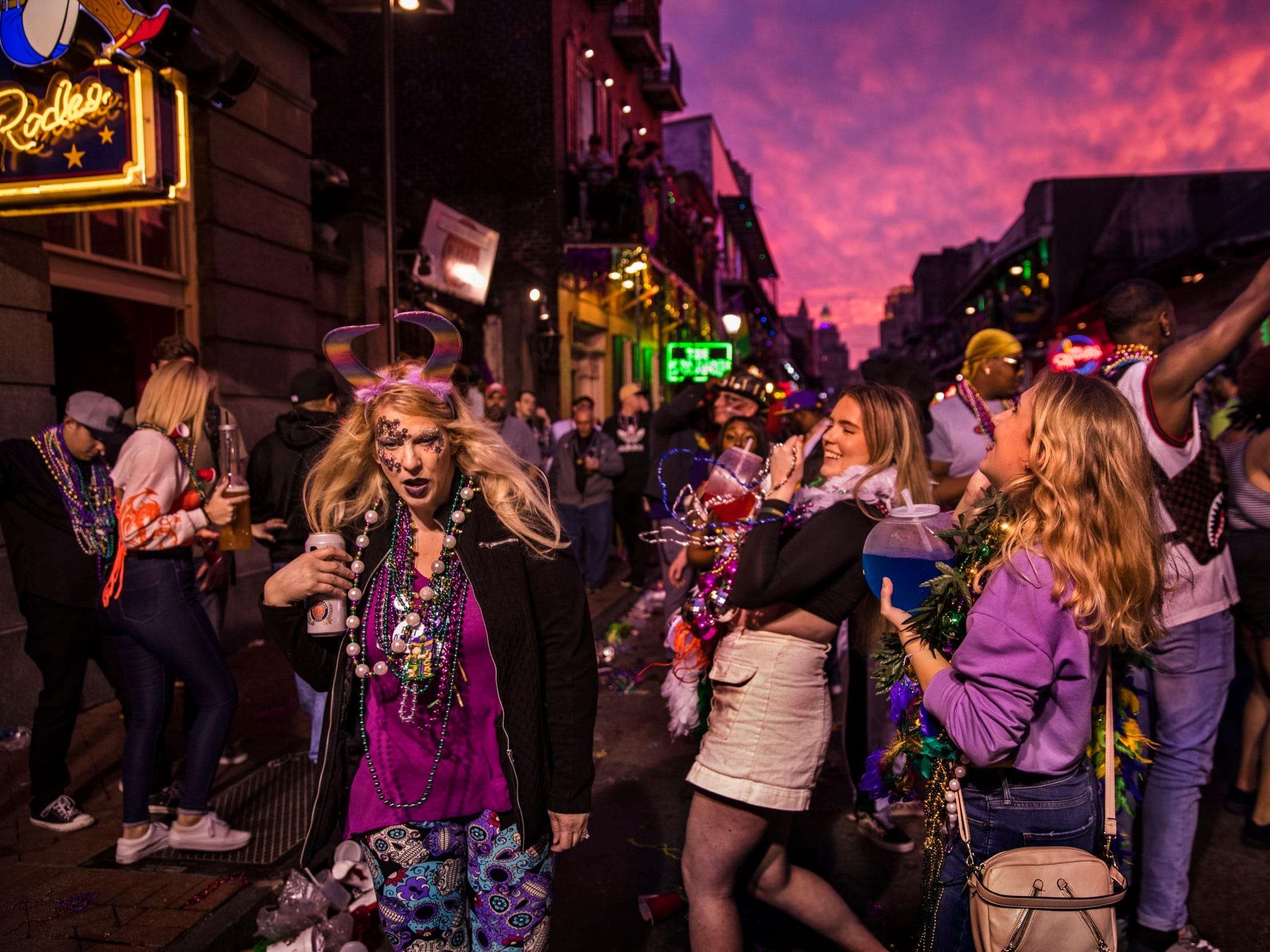 New Orleans is closing bars ahead of Mardi Gras after ...