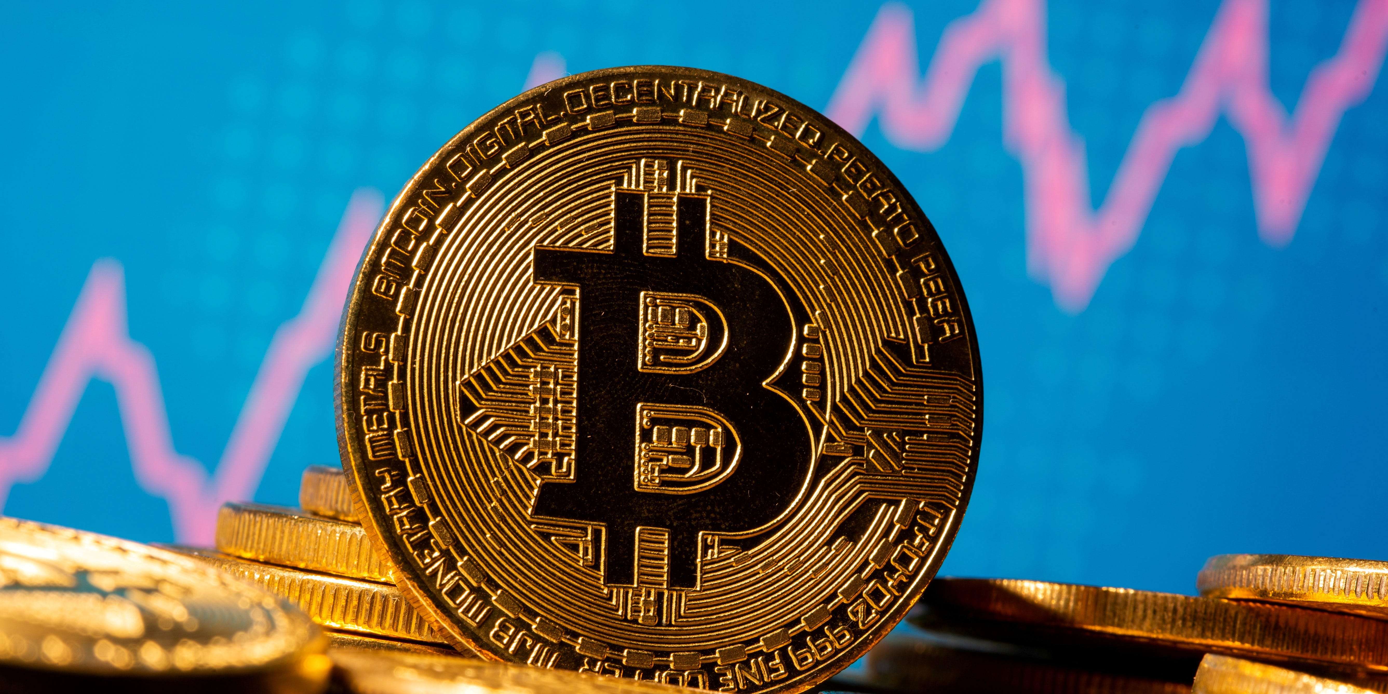 Crypto stocks rally as Cathie Wood backing sends bitcoin ...