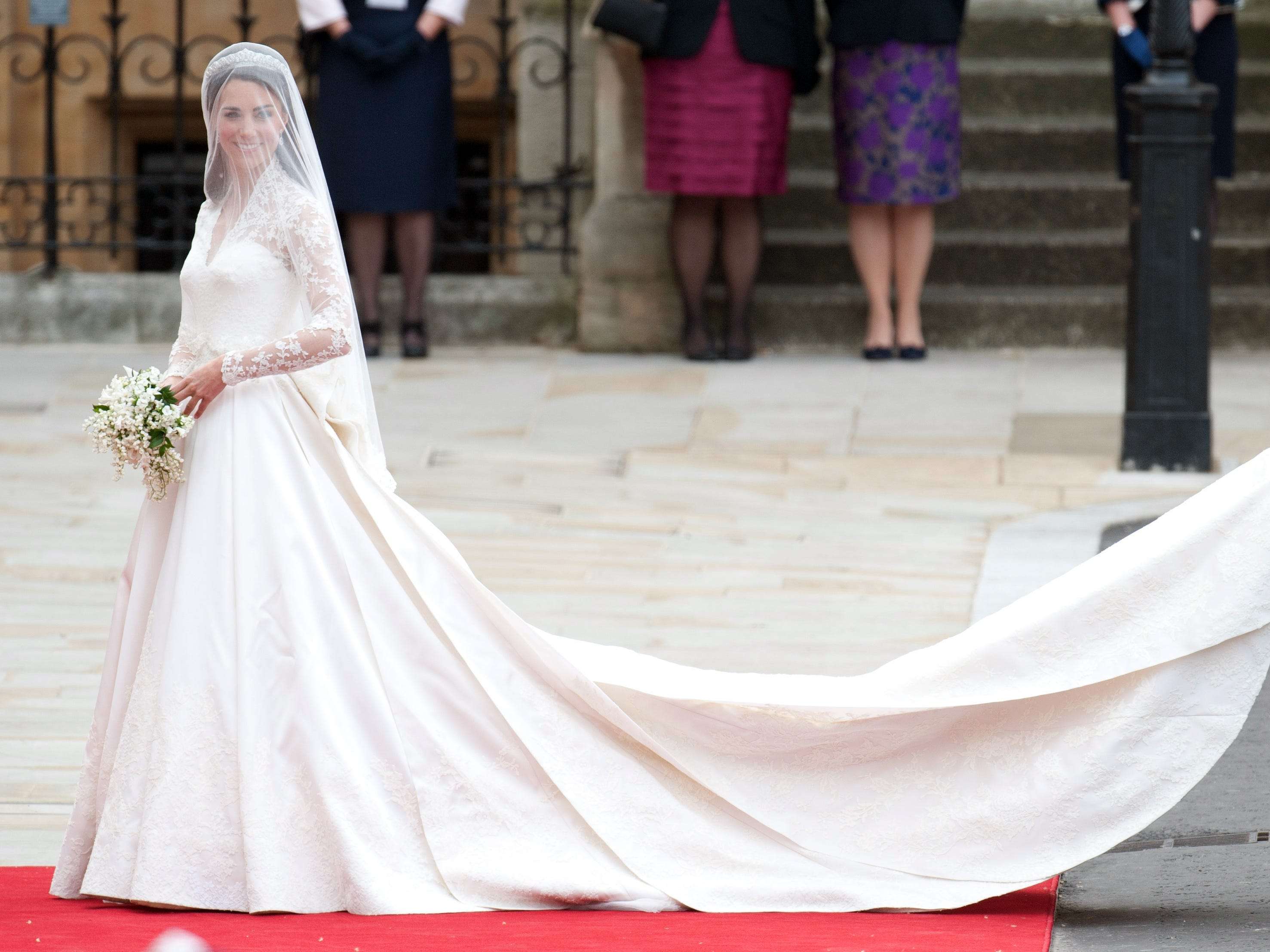 Kate Middleton and Meghan Markle's weddingdress