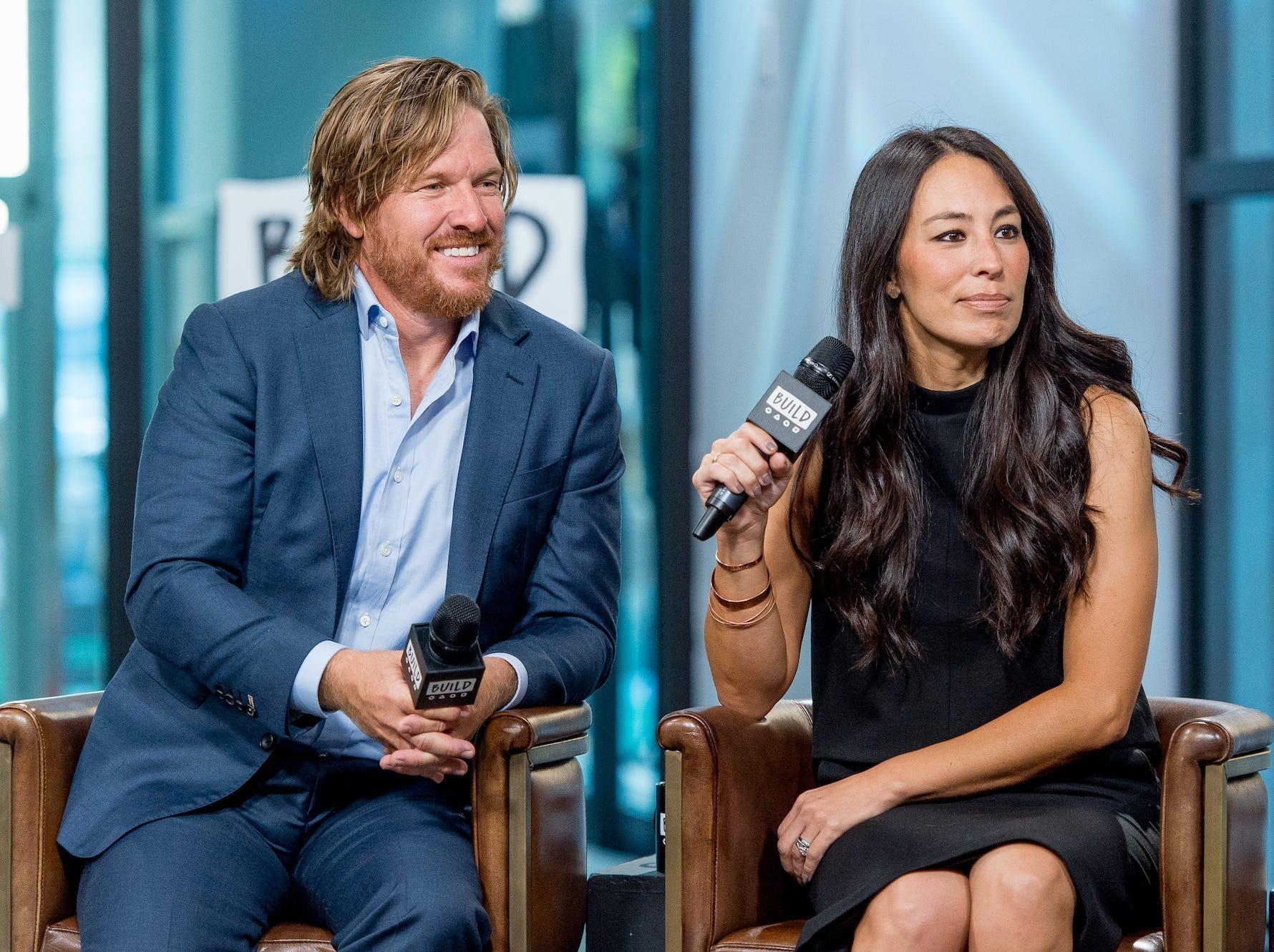 Chip and Joanna Gaines reportedly donated $1,000 to a ...