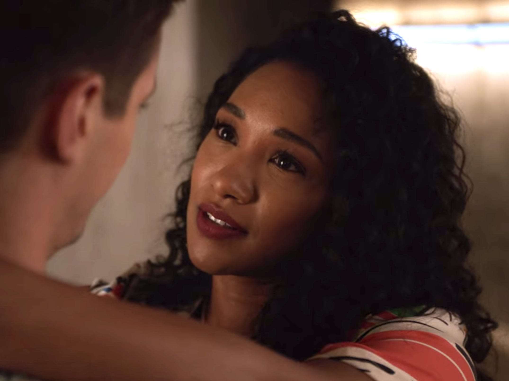 Candice Patton in her natural hair on season six of "The Flash. 