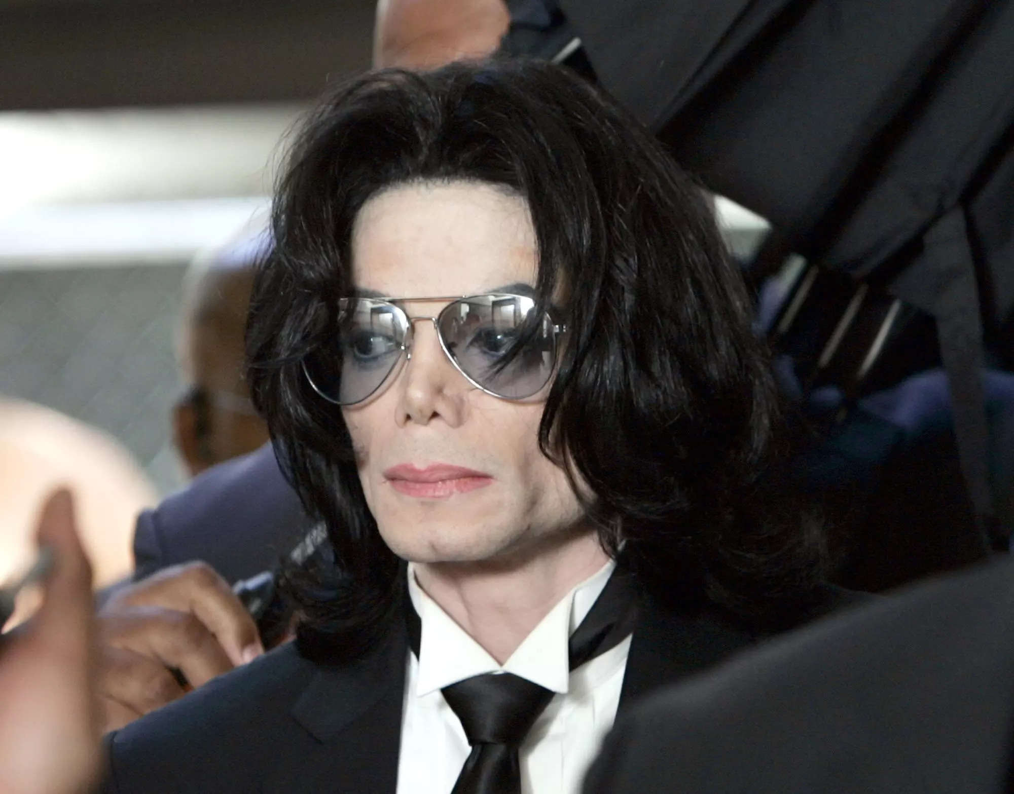 Katie Couric a déclaré que Michael Jackson lui avait déjà demandé un rendez-vous, mais elle l'a refusé