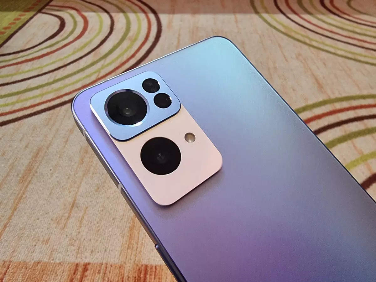 Oppo Reno 7 Pro first impressions - An attractive and powerful mid-range offering