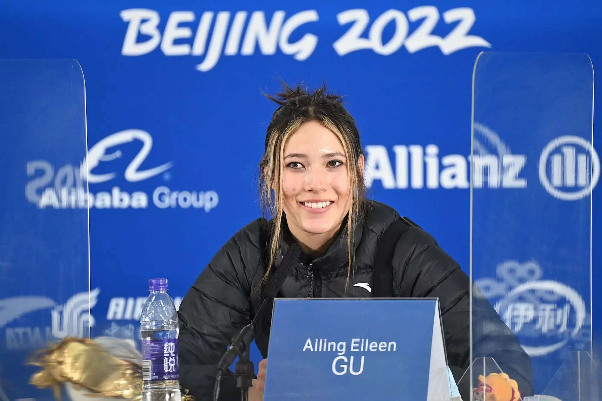 Teenage ski sensation Eileen Gu twice skirted questions about whether she  has renounced her US citizenship to compete for China