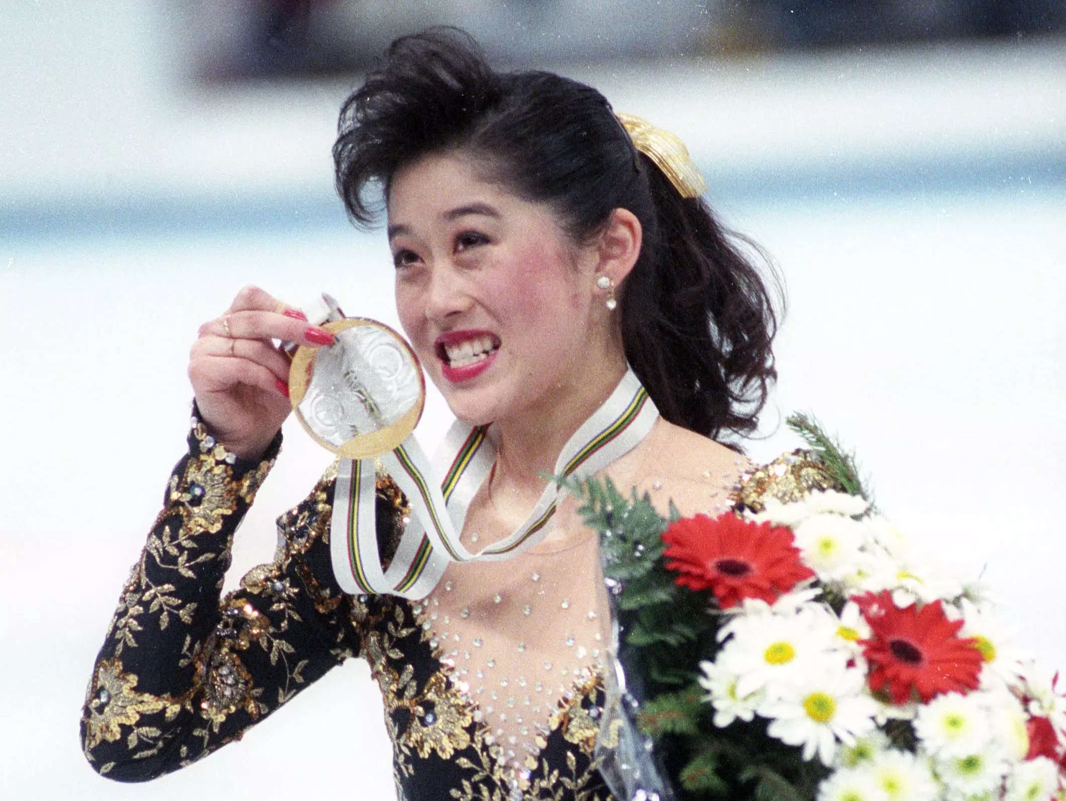 米国スケートの伝説のクリスティ山口（Kristi Yamaguchi）が、かつて人種差別的ミスが大会主催側で日本代表だと仮定した事実を明らかにしました。