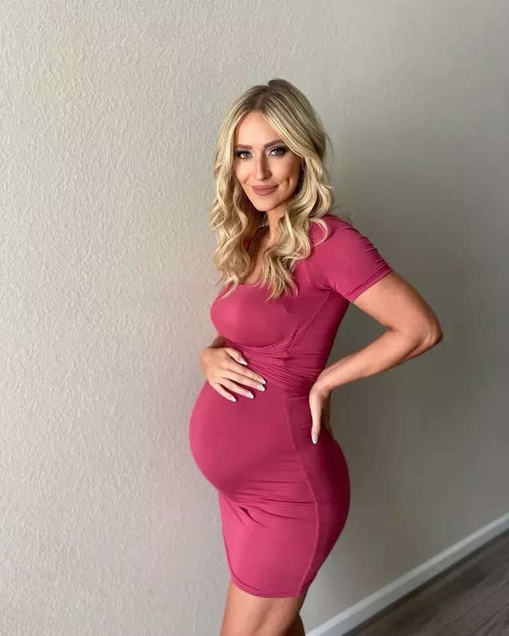 Pregnant influencers share the impact of receiving trolling comments ...