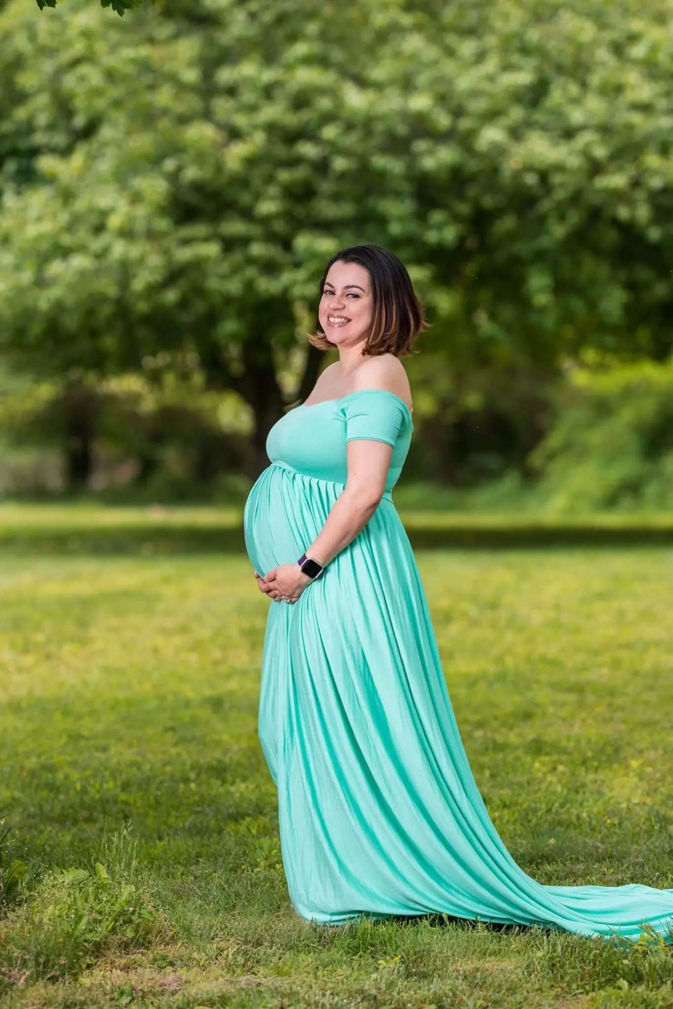 when to take maternity photos
