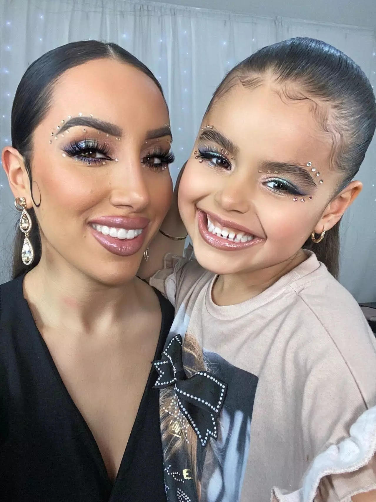 A 6 -year -old TikTok makeup artist along with fans including Huda Kattan and Fenty Beauty is going viral for making an appearance with her mother