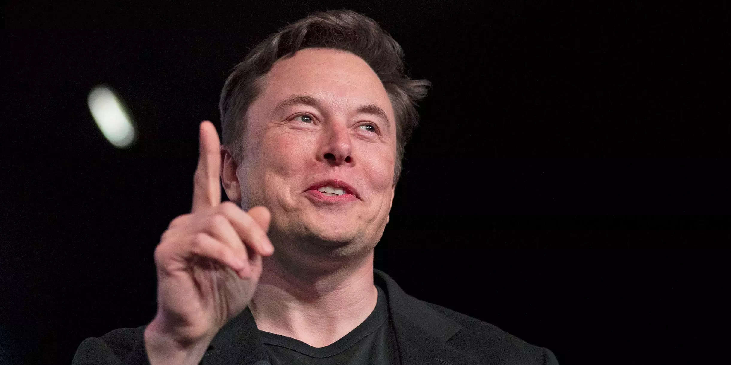 Elon Musk says Tesla's value could soar to $4.4 trillion, Twitter might be  worth $400 billion, and the Fed should cut rates. Here are his 10 best  quotes from a Q3 earnings