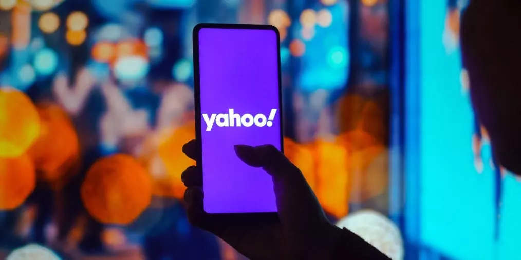 Yahoo wants to launch a trading platform to become the ‘Bloomberg’ for retail investors, report says