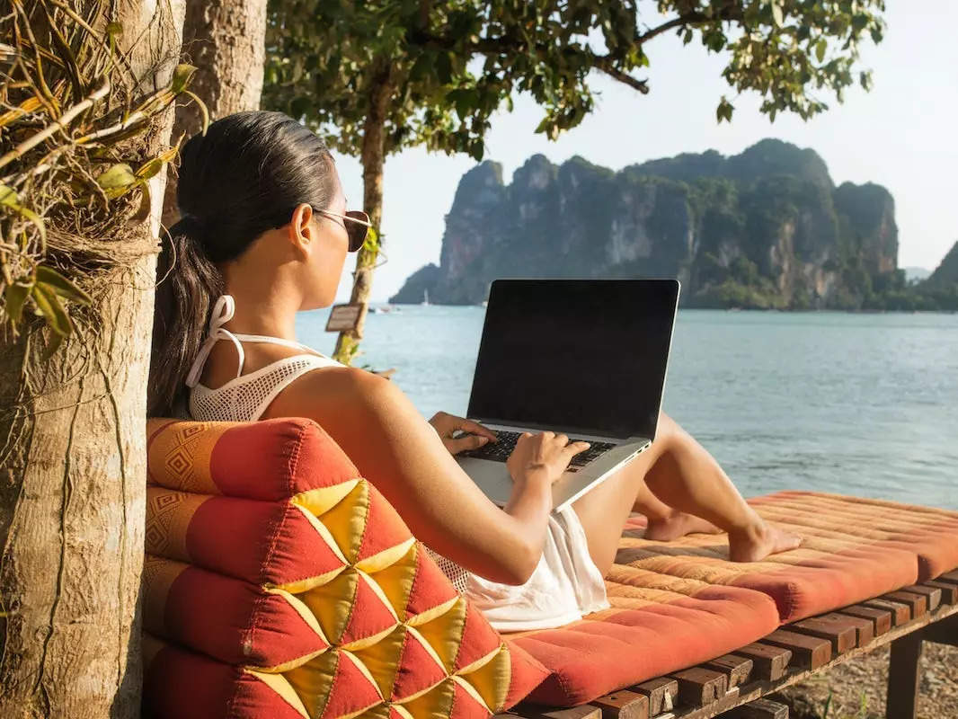 Spain launched its long-awaited 'digital nomad visa' &mdash; here's who qualifies and how to apply | Business Insider India