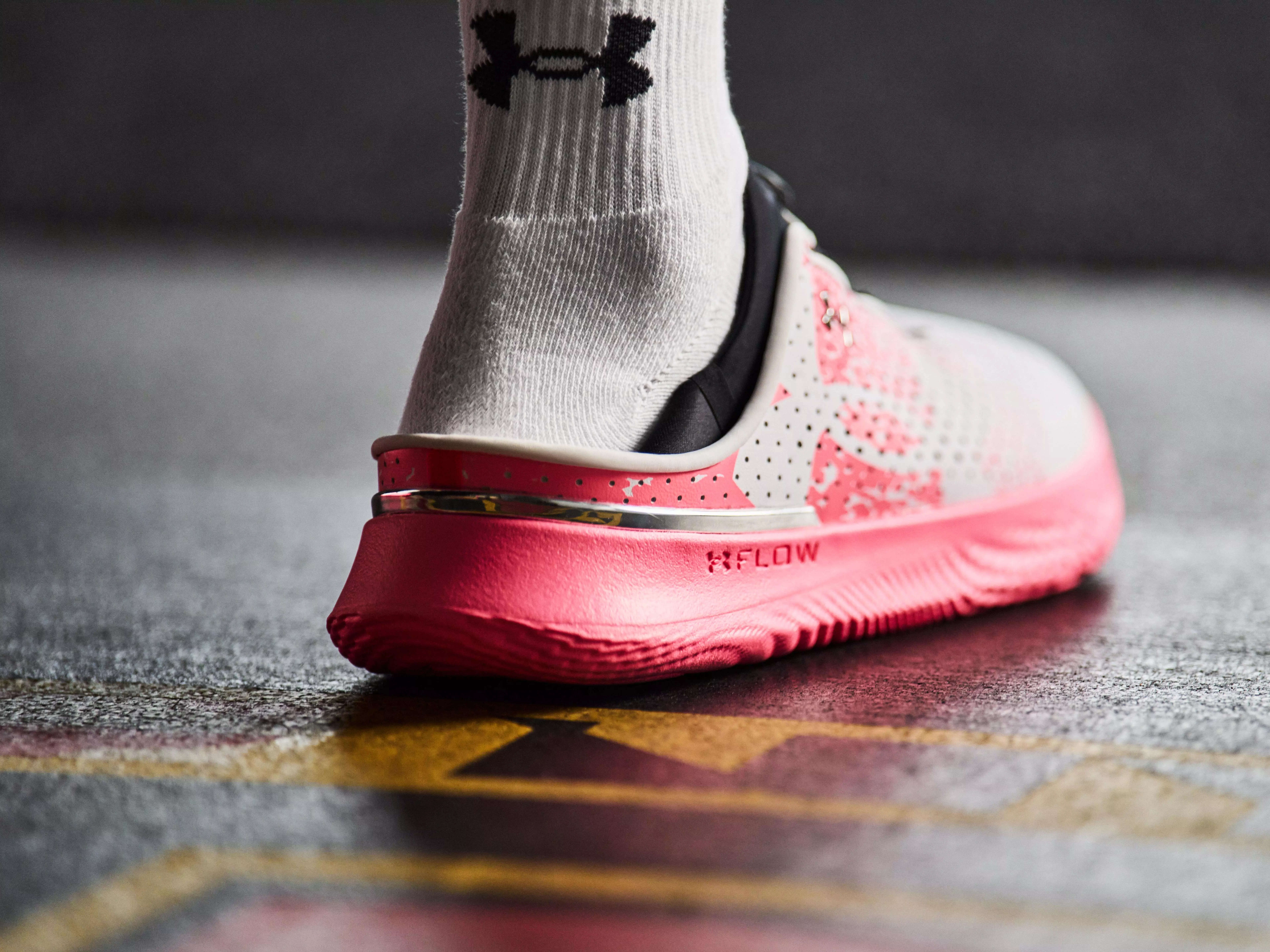 Samengesteld Afleiding ruimte Under Armour is targeting Gen Z athletes with a shoe that's part training  sneaker and part slip-on shoe | Business Insider India