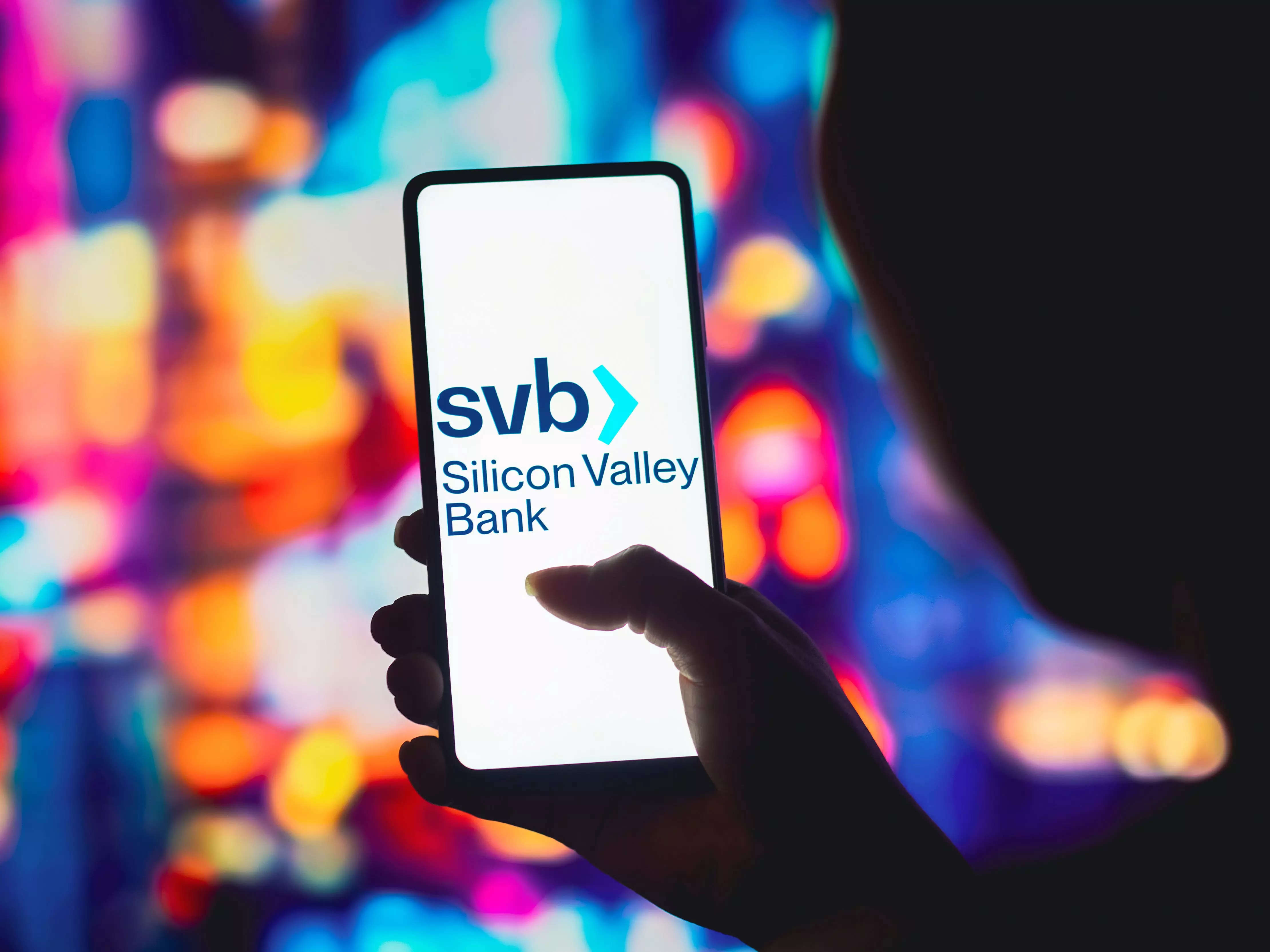 nypd called to silicon valley bank branch to respond to 'disorderly group' after svb's shocking collapse | business insider india