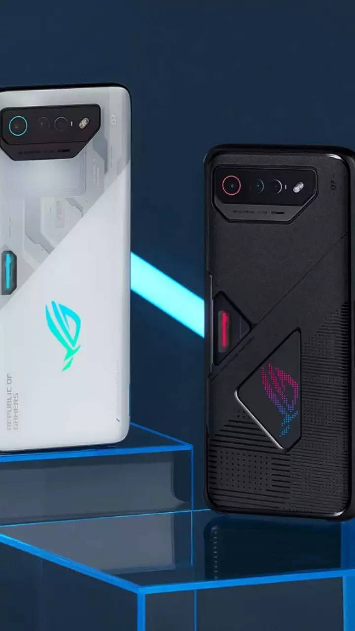 ASUS ROG Phone 7 with 6.78″ FHD+ 165Hz AMOLED display, Snapdragon 8 Gen 2,  6000mAh battery announced in India starting at Rs. 74999