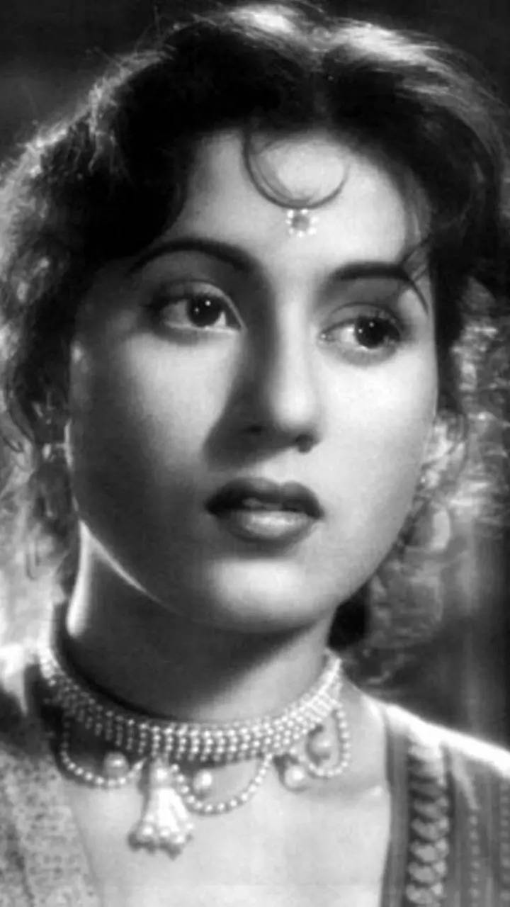 The life, love and tragedy of Madhubala the brightest of all shining stars Business Insider India photo photo picture