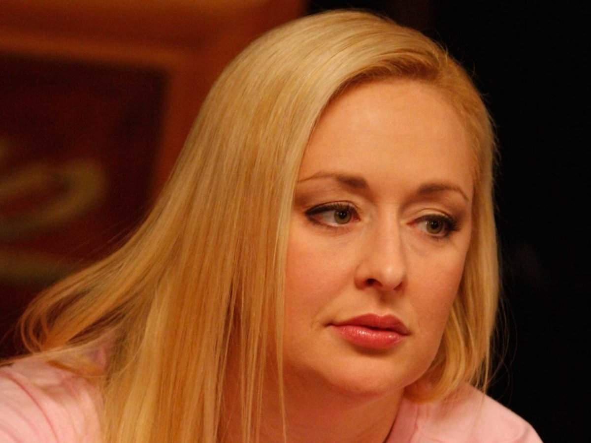 Country Singer Mindy Mccready Is Dead At 37 From Apparent Suicide Business Insider India