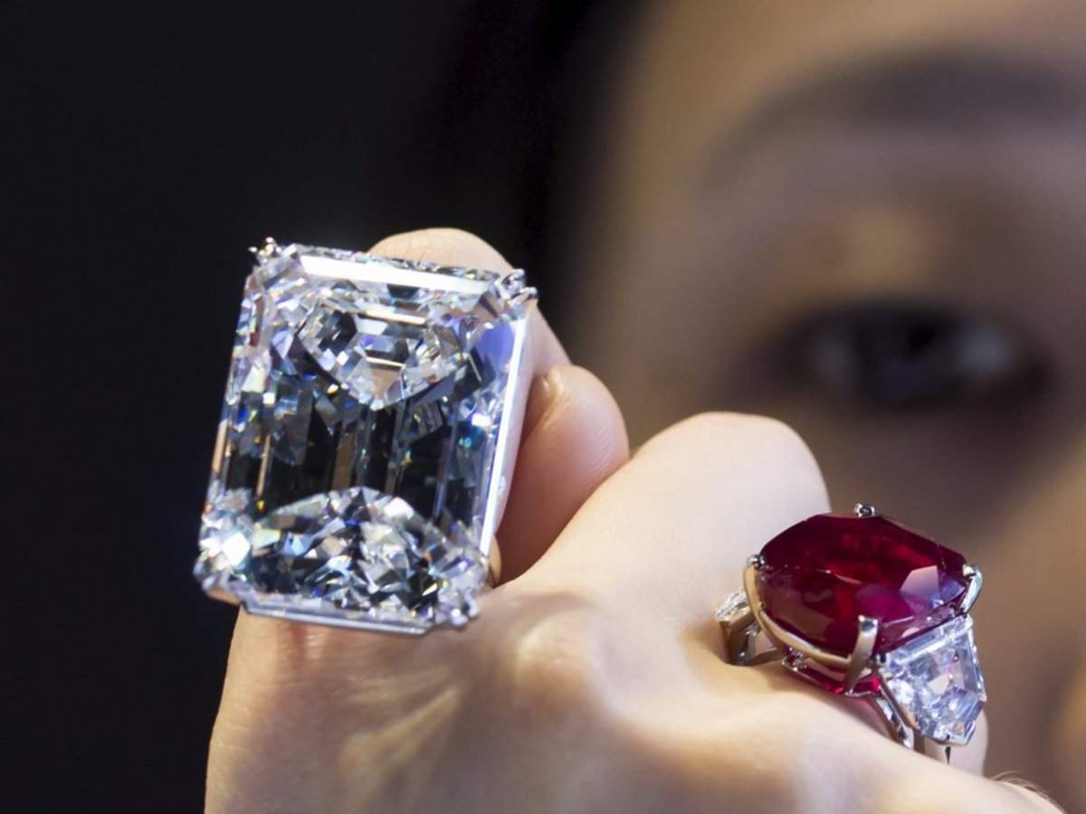 Treasure Hunt: Someone Bought a $400,000 Diamond Ring at Costco