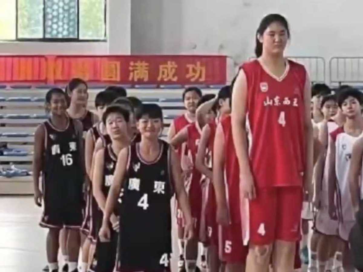 Images: Tallest high school basketball player