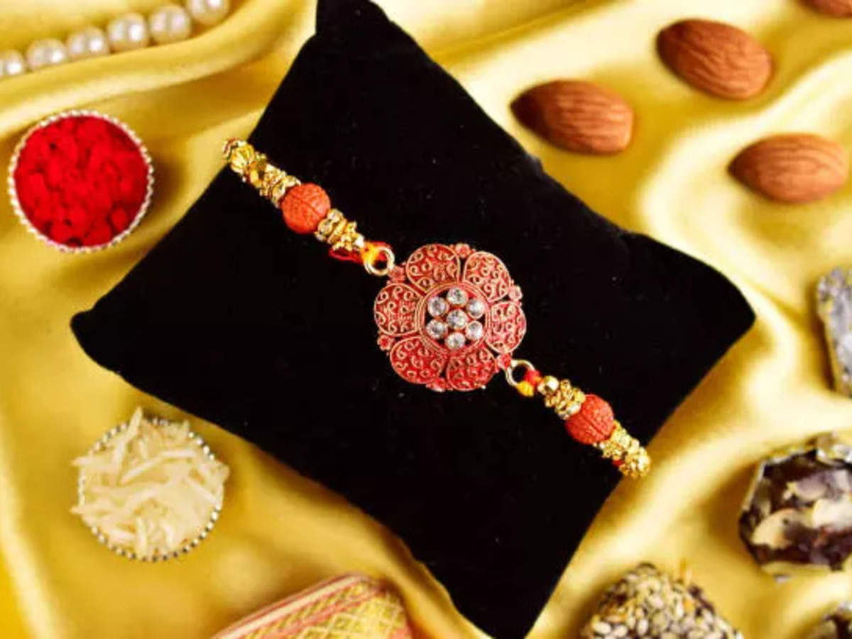 Raksha Bandhan 2022: messages and wishes for your brother ...