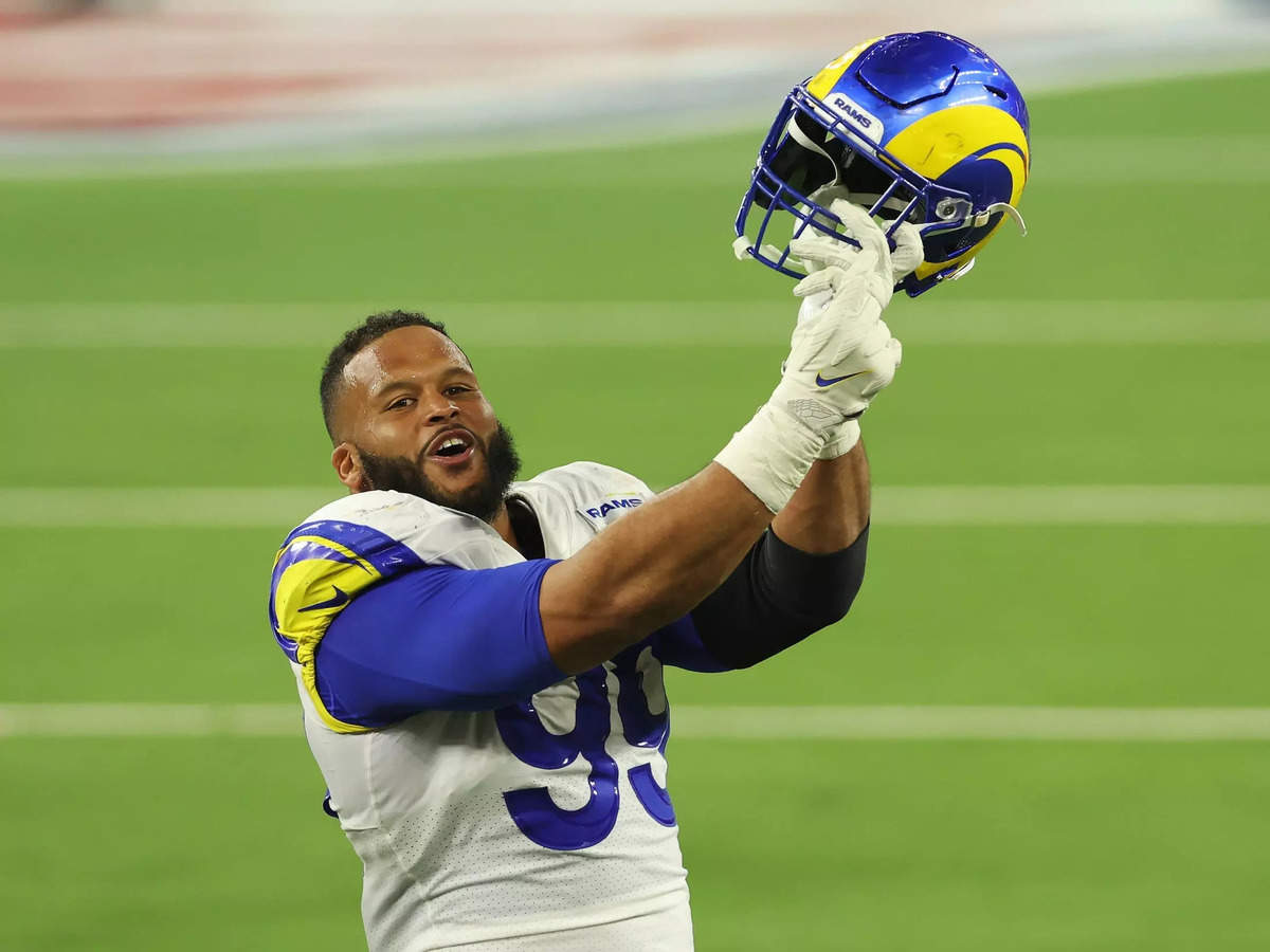 Aaron Donald becoming a more vocal leader for Super Bowl-bound