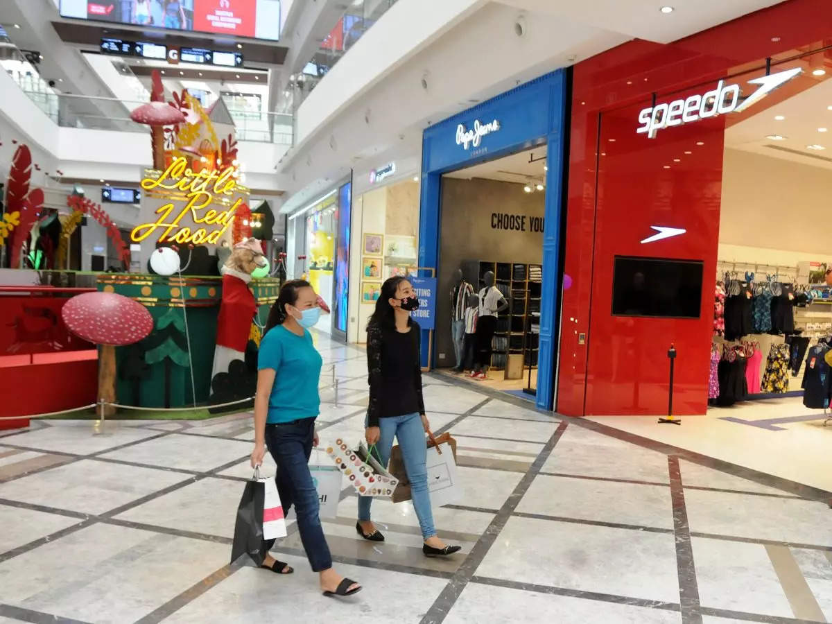 Brick and mortar retailers are growing and fuelling e-retail growth too |  Business Insider India
