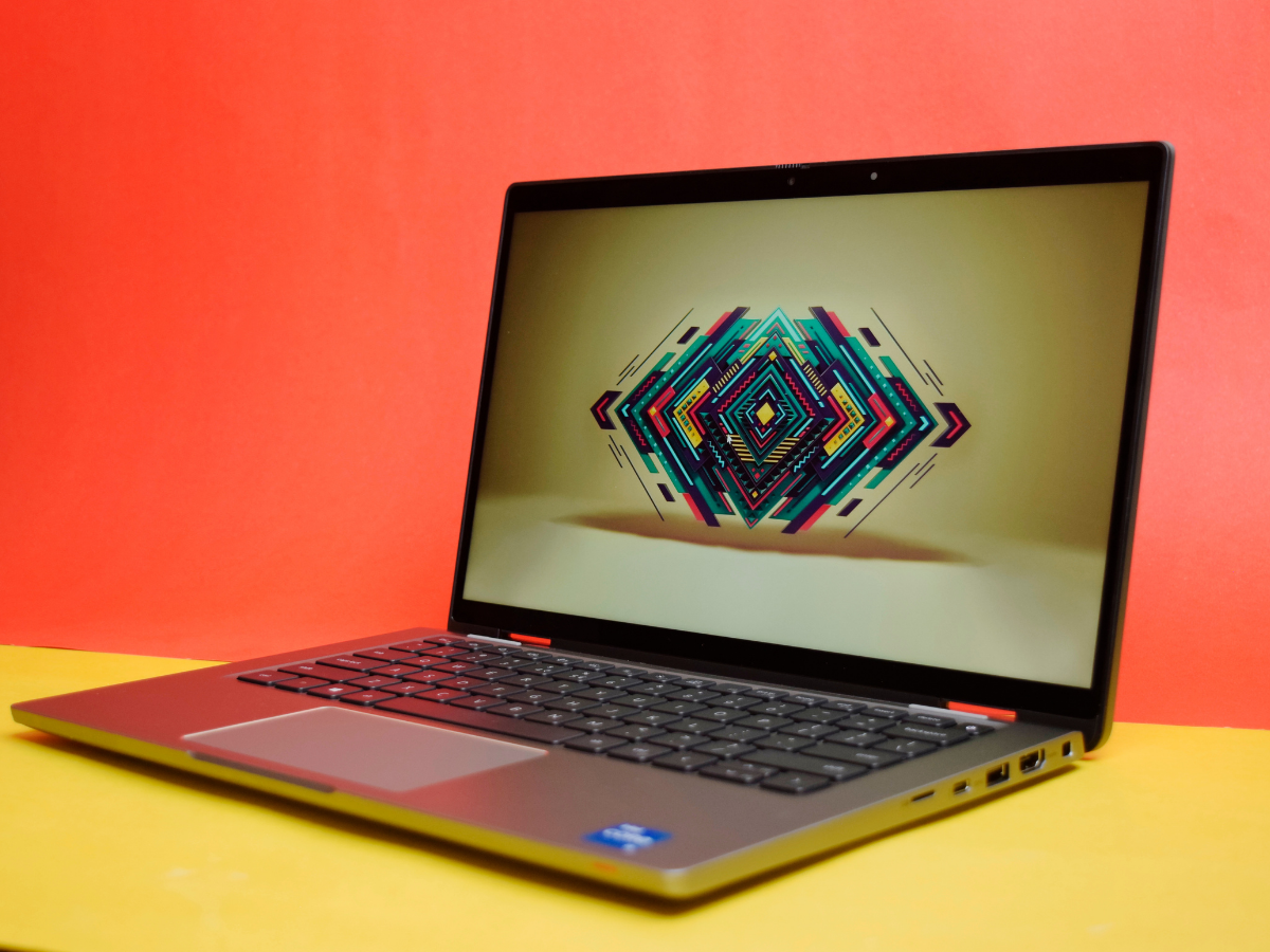 Dell Latitude 7320 Review — A good-looking compact convertible let down by  the keyboard | Business Insider India