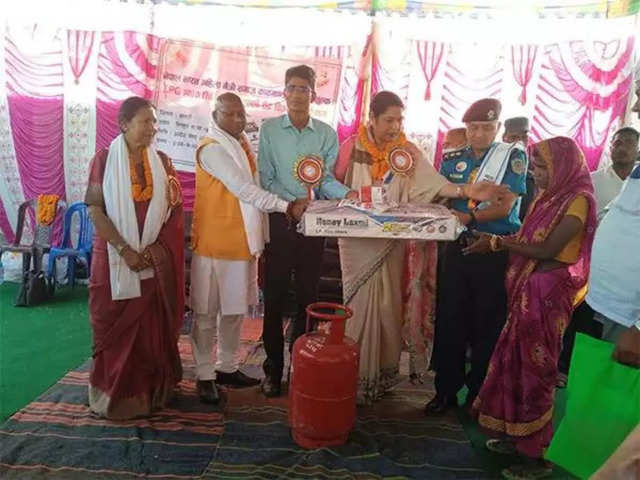 
Strengthening ties: India gifts 3,000 LPG gas stoves to underprivileged families in Nepal
