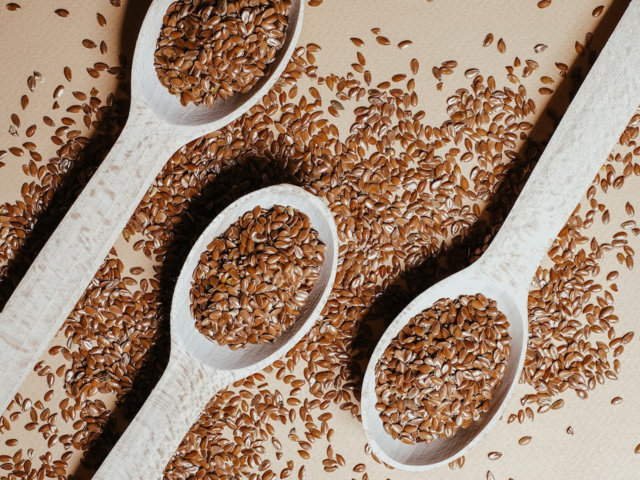 
Top 10 unique benefits of adding Flax Seeds to your diet
