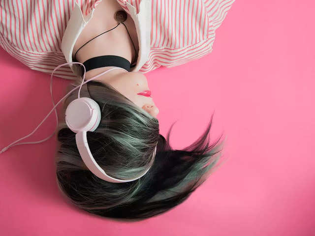
Audio series catch on as Indians spend up to 1.5 hours per day listening to them

