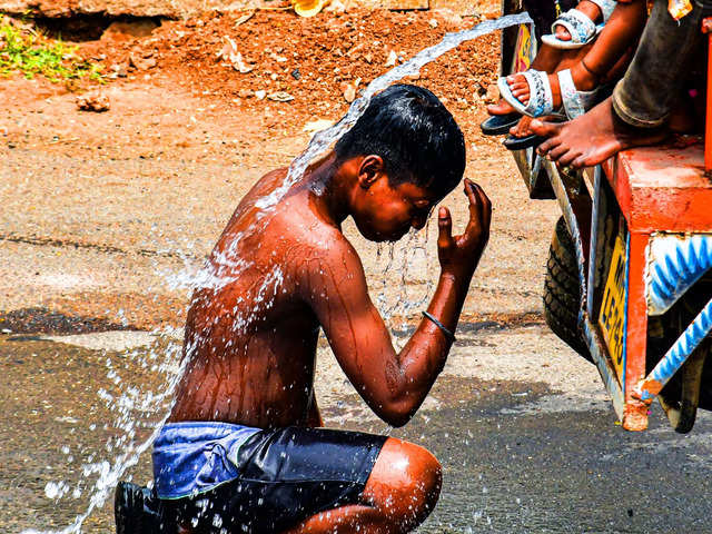 
New study forecasts high chance of record-breaking heat and humidity in India in the coming months

