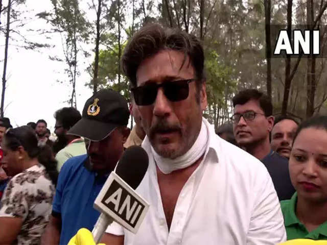 
Jackie Shroff moves Delhi HC, files suit against entities using his name, voice and word "Bhidu" without consent
