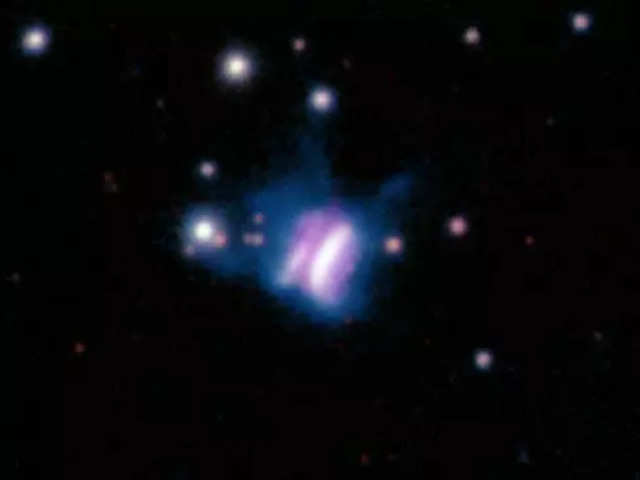 
Butterfly basin: Astronomers find the biggest known reservoir of planet-forming ingredients around a young star!
