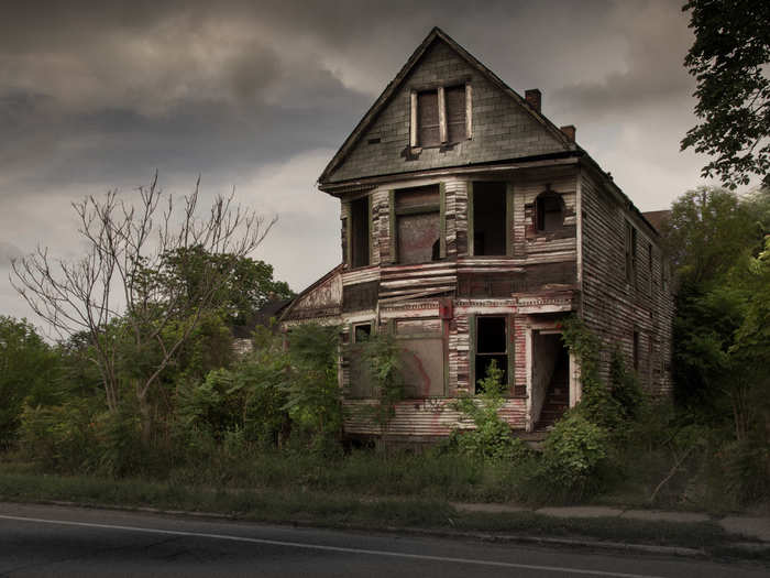 Under a pseudonym, photographer Seph Lawless is known for his dark and foreboding pictures of abandoned buildings.