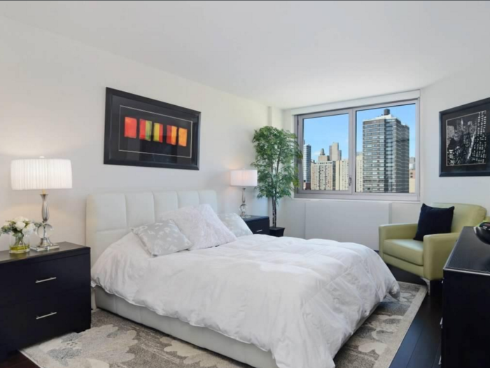 In NYC, $3,200 a month gets you a studio apartment with about 432 square feet like this one in Kips Bay. Amenities include a fitness center and laundry facility in the building.