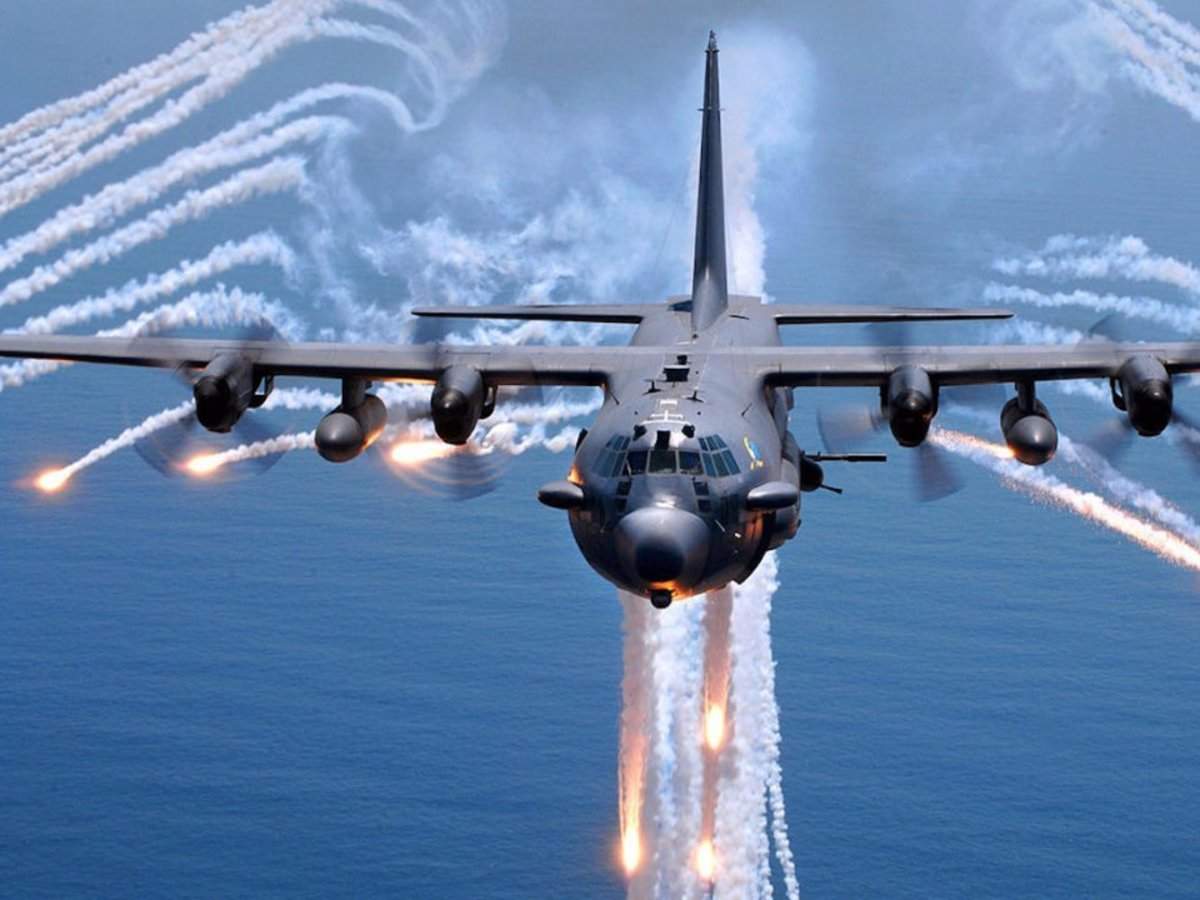 A look inside the AC-130 - one of the most powerful military aircraft of  all time | Business Insider India