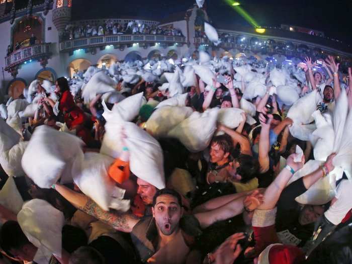 The world's largest pillow fight took place on July 21, 2015 in Minnesota, at a St. Paul Saints baseball game.