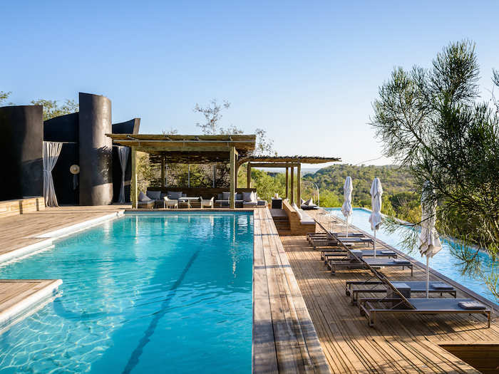 Tesla is helping power a luxury lodge located sitting on the outskirts of Kruger National Park in South Africa.