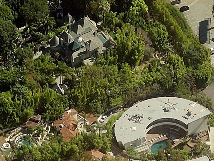 And then there are the five houses that Depp still owns on a cul-de-sac in the Hollywood Hills, which are collectively worth $19 million, according to the Hollywood Reporter. According to US Weekly, Depp had considered building a tunnel between the homes.