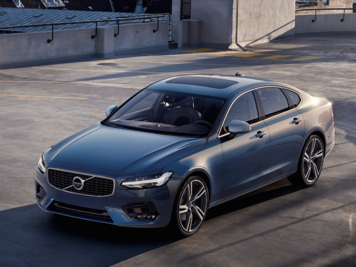 ... being replaced by the 2017 S90. Hello, new big Volvo!